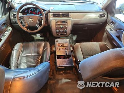 Zdjęcie 8 z 14 samochodu: 2008 CHEVROLET TAHOE K1500 POLICE VIN:1GNFK03068R164481 - miniatura