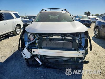 Piąte zdjęcie samochodu w środku: 2025 TOYOTA RAV4 XLE PREMIUM VIN:2T3A1RFV6SW613232 - miniatura