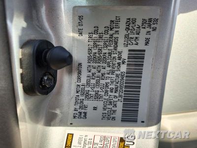 Zdjęcie 13 z 13 samochodu: 2005 LEXUS GX 470 VIN:JTJBT20X850094805 - miniatura
