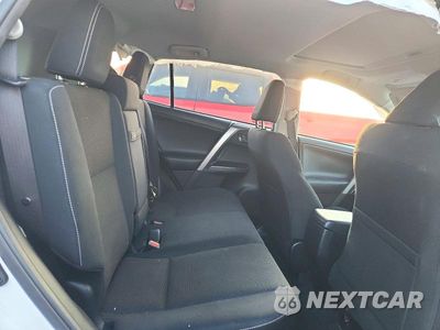Zdjęcie 10 z 13 samochodu: 2017 TOYOTA RAV4 HYBRID XLE VIN:JTMRJREV8HD059783 - miniatura