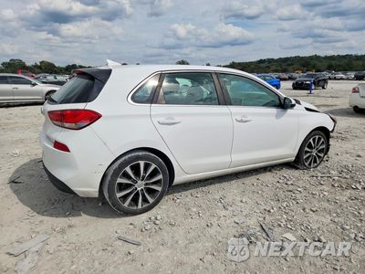 Trzecie zdjęcie samochodu z tyłu: 2018 HYUNDAI ELANTRA GT BASE VIN:KMHH35LEXJU069587 - miniatura