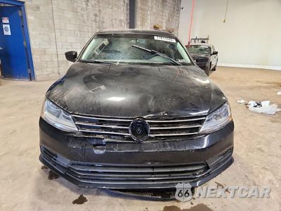 Piąte zdjęcie samochodu w środku: 2017 VOLKSWAGEN JETTA S VIN:3VW2B7AJ5HM401066 - miniatura