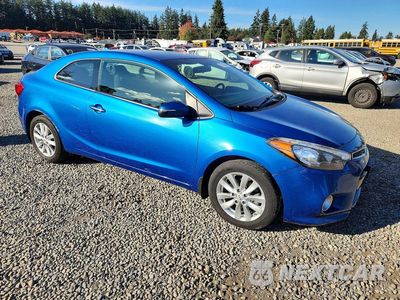 Czwarte zdjęcie samochodu z boku: 2014 KIA FORTE KOUP EX VIN:KNAFX6A89E5236828 - miniatura