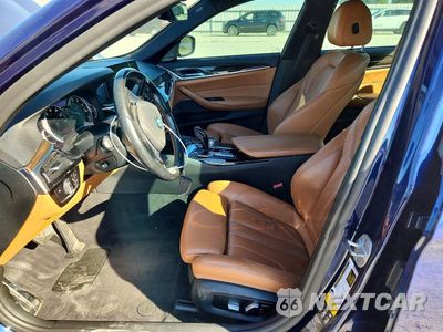 Zdjęcie 7 z 12 samochodu: 2018 BMW 540 XI VIN:WBAJE7C58JWD49508 - miniatura