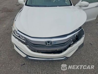 Zdjęcie 11 z 12 samochodu: 2016 HONDA ACCORD EXL VIN:1HGCR2F96GA211925 - miniatura