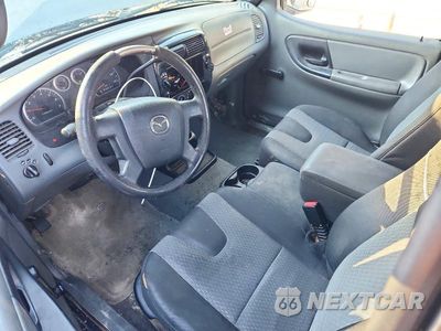 Zdjęcie 8 z 12 samochodu: 2005 MAZDA B4000 CAB PLUS VIN:4F4ZR47E25PM04929 - miniatura