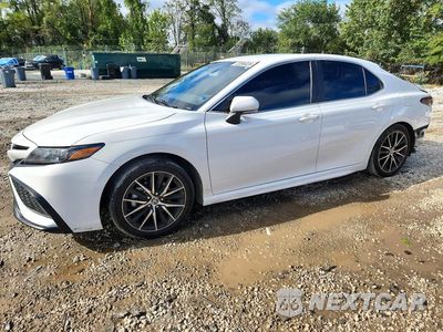 2023 TOYOTA CAMRY SE 4T1G11AK9PU789538 - główne zdjęcie licytacji z USA - miniatura