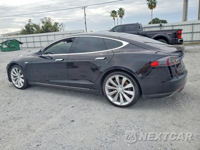 Drugie zdjęcie samochodu z przodu: 2013 TESLA MODEL S VIN:5YJSA1CN1DFP26038 - miniatura