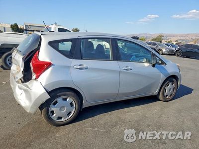 Trzecie zdjęcie samochodu z tyłu: 2016 NISSAN VERSA NOTE SV VIN:3N1CE2CP5GL364773 - miniatura