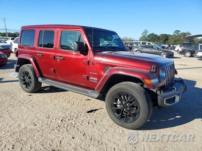 Czwarte zdjęcie samochodu z boku: 2021 JEEP WRANGLER UNLIMITED SAHARA 4XE VIN:1C4JJXP64MW658458 - miniatura