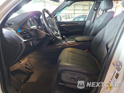 Zdjęcie 7 z 13 samochodu: 2017 BMW X5 SDRIVE35I VIN:5UXKR2C35H0X06620 - miniatura