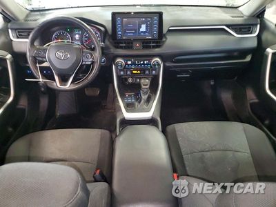 Zdjęcie 8 z 13 samochodu: 2021 TOYOTA RAV4 XLE VIN:2T3P1RFV8MC174470 - miniatura