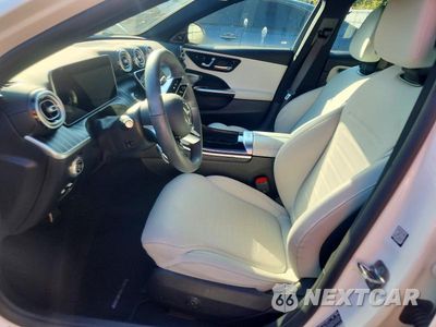 Zdjęcie 7 z 13 samochodu: 2026 MERCEDES-BENZ C 300 4MATIC VIN:W1KAF4HB2TR303979 - miniatura