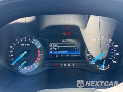 Zdjęcie 8 z 10 samochodu: 2015 FORD EDGE SE VIN:2FMTK4G92FBC27583 - miniatura