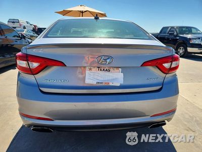 Zdjęcie 6 z 12 samochodu: 2017 HYUNDAI SONATA SPORT VIN:5NPE34AF0HH518079 - miniatura