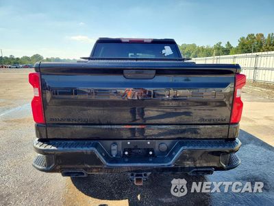 Zdjęcie 6 z 12 samochodu: 2021 CHEVROLET SILVERADO K1500 TRAIL BOSS CUSTOM VIN:1GCPYCEF8MZ168864 - miniatura