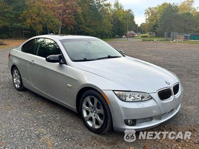 Czwarte zdjęcie samochodu z boku: 2009 BMW 335 XI VIN:WBAWC73559E270372 - miniatura