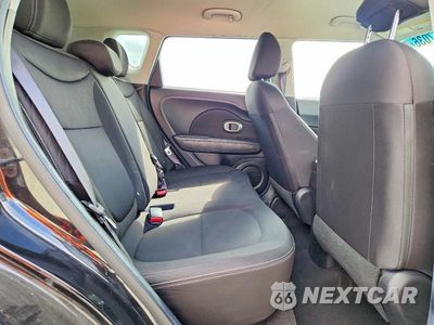 Zdjęcie 10 z 12 samochodu: 2016 KIA SOUL BASE VIN:KNDJN2A21G7403911 - miniatura