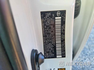 Zdjęcie 12 z 12 samochodu: 2015 TOYOTA PRIUS TWO VIN:JTDKN3DU5F1926535 - miniatura