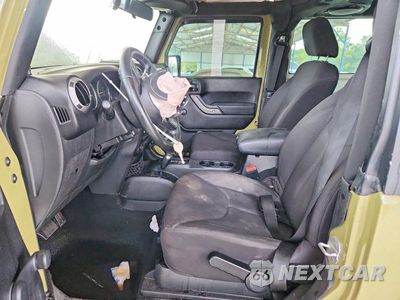 Zdjęcie 7 z 12 samochodu: 2013 JEEP WRANGLER SPORT VIN:1C4GJWAG0DL619003 - miniatura
