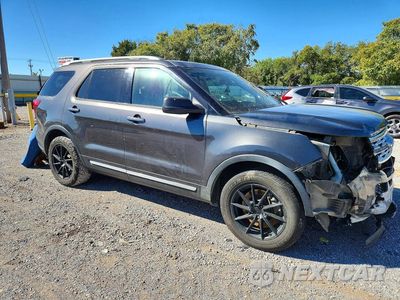 Czwarte zdjęcie samochodu z boku: 2018 FORD EXPLORER XLT VIN:1FM5K7D83JGC69395 - miniatura
