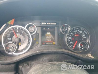 Zdjęcie 9 z 12 samochodu: 2019 RAM 1500 BIG HORN/LONE STAR VIN:1C6SRFFT8KN625455 - miniatura