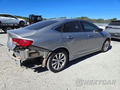 Trzecie zdjęcie samochodu z tyłu: 2015 CHRYSLER 200 C VIN:1C3CCCCB8FN732881 - miniatura
