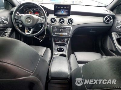 Zdjęcie 8 z 14 samochodu: 2019 MERCEDES-BENZ GLA 250 VIN:WDCTG4EB7KJ533934 - miniatura