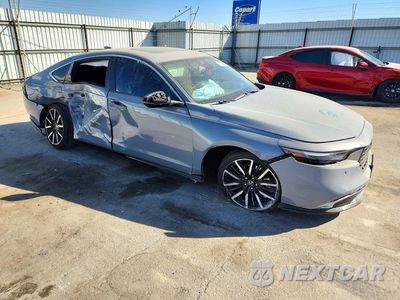 Czwarte zdjęcie samochodu z boku: 2025 HONDA ACCORD TOURING HYBRID VIN:1HGCY2F81SA030654 - miniatura