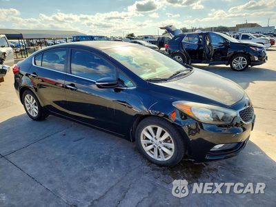 Czwarte zdjęcie samochodu z boku: 2014 KIA FORTE EX VIN:KNAFX4A84E5053227 - miniatura