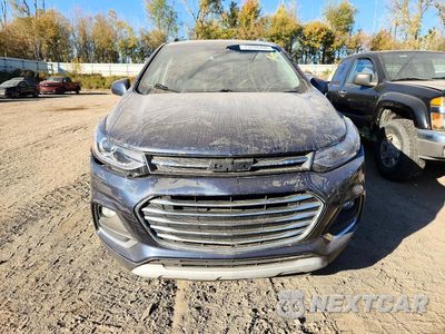 Piąte zdjęcie samochodu w środku: 2018 CHEVROLET TRAX PREMIER VIN:3GNCJRSB0JL243820 - miniatura