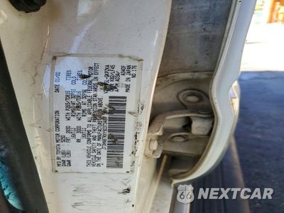 Zdjęcie 12 z 12 samochodu: 2000 TOYOTA 4RUNNER LIMITED VIN:JT3HN87RXY9037348 - miniatura
