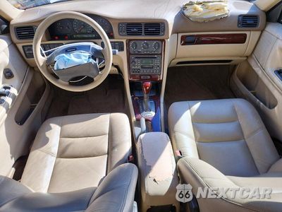 Zdjęcie 8 z 12 samochodu: 2000 VOLVO S70 GLT VIN:YV1LS56D5Y2668918 - miniatura