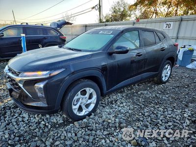 2024 CHEVROLET TRAX LS KL77LFE26RC079492 - główne zdjęcie licytacji z USA - miniatura