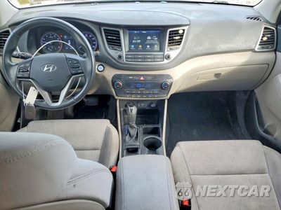 Zdjęcie 8 z 12 samochodu: 2018 HYUNDAI TUCSON VALUE VIN:KM8J3CA25JU730828 - miniatura