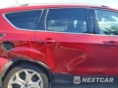 Zdjęcie 11 z 14 samochodu: 2019 FORD ESCAPE TITANIUM VIN:1FMCU0J90KUA67218 - miniatura