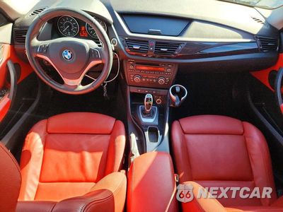 Zdjęcie 8 z 13 samochodu: 2014 BMW X1 SDRIVE28I VIN:WBAVM1C55EVW52594 - miniatura