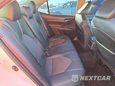Zdjęcie 10 z 13 samochodu: 2022 TOYOTA CAMRY SE VIN:4T1G11AK1NU638867 - miniatura