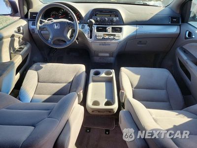 Zdjęcie 8 z 13 samochodu: 2010 HONDA ODYSSEY EX VIN:5FNRL3H49AB111415 - miniatura