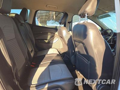 Zdjęcie 11 z 13 samochodu: 2019 FORD ESCAPE SE VIN:1FMCU9GDXKUA58851 - miniatura