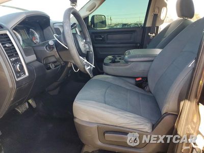 Zdjęcie 7 z 12 samochodu: 2016 RAM 2500 ST VIN:3C6UR5CJ2GG355483 - miniatura