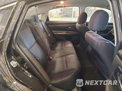 Zdjęcie 10 z 12 samochodu: 2016 NISSAN ALTIMA 2.5 S VIN:1N4AL3AP4GC232785 - miniatura