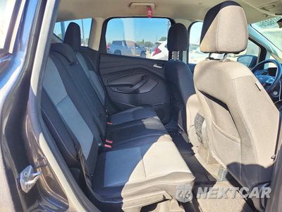Zdjęcie 11 z 13 samochodu: 2017 FORD C-MAX SE VIN:1FADP5AU2HL103108 - miniatura