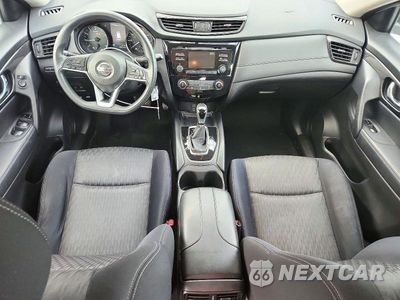 Zdjęcie 8 z 13 samochodu: 2017 NISSAN ROGUE S VIN:JN8AT2MV9HW261721 - miniatura