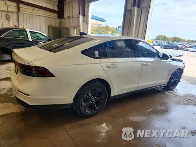 Trzecie zdjęcie samochodu z tyłu: 2025 HONDA ACCORD SE VIN:1HGCY1F45SA029367 - miniatura