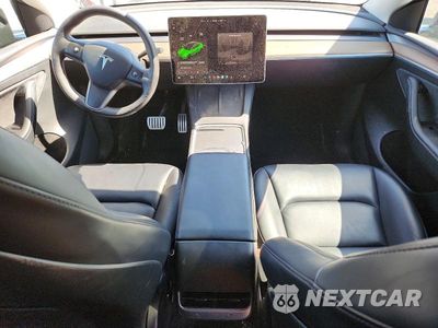 Zdjęcie 8 z 12 samochodu: 2022 TESLA MODEL Y VIN:7SAYGDEF0NF553942 - miniatura
