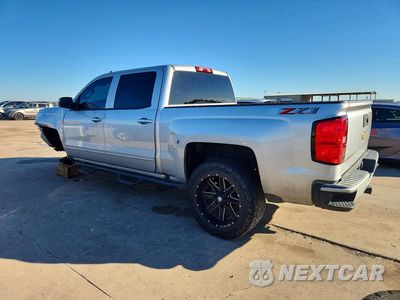 Drugie zdjęcie samochodu z przodu: 2018 CHEVROLET SILVERADO K1500 LT VIN:3GCUKREC3JG569716 - miniatura