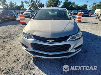 Piąte zdjęcie samochodu w środku: 2016 CHEVROLET CRUZE LS VIN:1G1BC5SM1G7255621 - miniatura