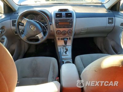 Zdjęcie 8 z 12 samochodu: 2012 TOYOTA COROLLA LE VIN:2T1BU4EEXCC767499 - miniatura