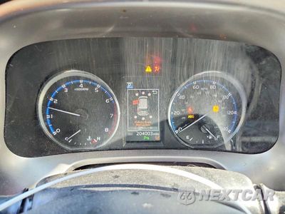 Zdjęcie 9 z 13 samochodu: 2016 TOYOTA RAV4 LIMITED VIN:JTMDFREV4GD183866 - miniatura